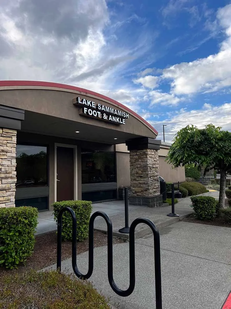 Exterior of the Lake Sammamish Foot and Ankle clinic in Issaquah